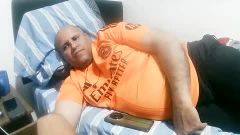 Pedro online show from November 12, 2025, 3:40 am