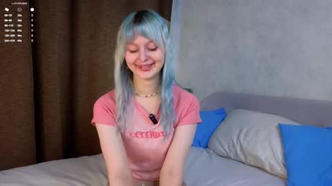 Snapshot of peek_in_my_window chatting on September 10, 2025, 2:00 am tony online show from September 10, 2025, 2:00 am