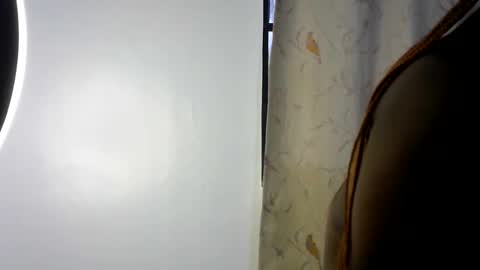 Snapshot of peekyshams chatting on June 10, 2026, 5:50 am peekyshams online show from June 10, 2026, 5:50 am