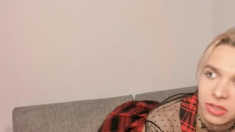 Snapshot of peggypierce chatting on December 6, 2024, 12:56 am Leo online show from December 6, 2024, 12:56 am