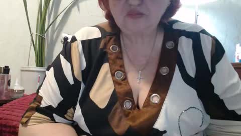 Snapshot of peggysoft chatting on April 17, 2026, 5:16 pm PeggySoft online show from April 17, 2026, 5:16 pm