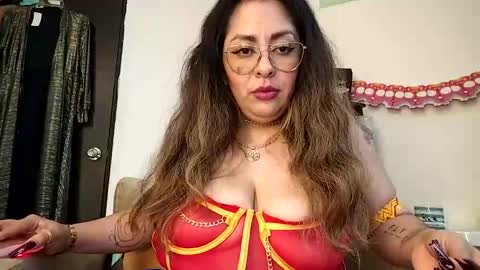 Snapshot of pekitas_mexa chatting on October 31, 2025, 8:59 am Pekitas Mexa online show from October 31, 2025, 8:59 am