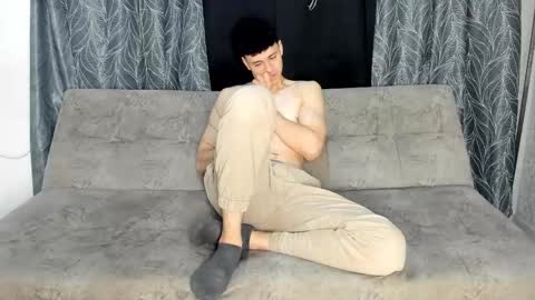 CAIN-19  ALLEN-18 RONALD-18 AUSTIN-18 MOD DANTE online show from November 24, 2025, 7:24 pm