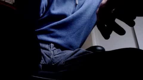 pem1650 online show from November 16, 2025, 9:53 pm