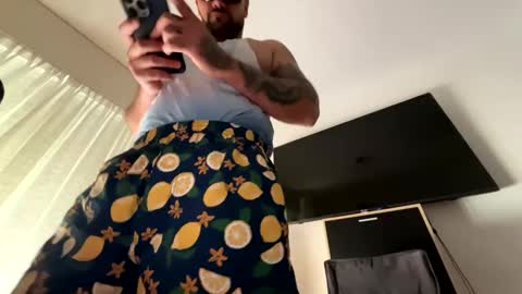 Snapshot of penebunny chatting on December 6, 2024, 1:33 pm penebunny online show from December 6, 2024, 1:33 pm