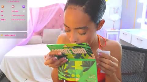 peneelopeecute online show from April 24, 2026, 9:39 pm