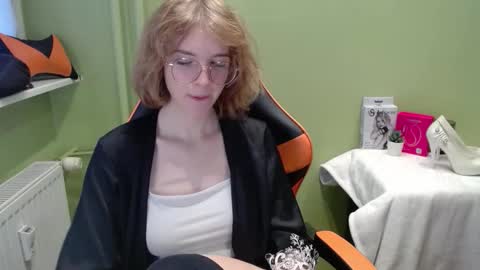 Penny online show from November 20, 2025, 7:41 am