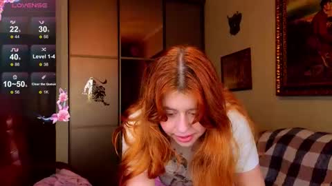 Snapshot of penny_staar chatting on October 15, 2025, 6:35 am Penny staar online show from October 15, 2025, 6:35 am