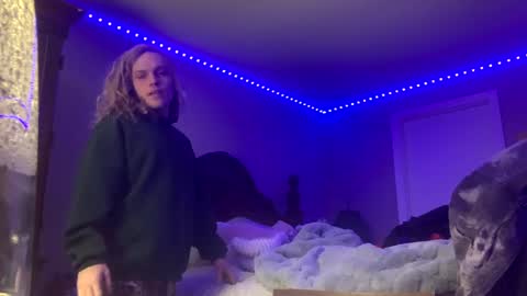 Penutbuttajelllytime online show from February 20, 2025, 4:28 am