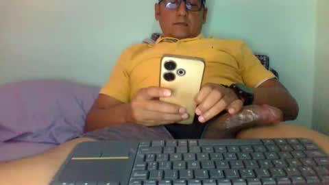 pepinohot online show from May 22, 2026, 6:24 pm