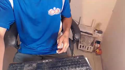 Hotking with bolitas online show from May 11, 2026, 12:05 am