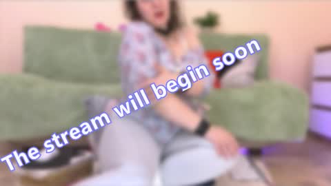 Snapshot of pepper_corn chatting on April 5, 2026, 5:37 am Olga and Kirill online show from April 5, 2026, 5:37 am