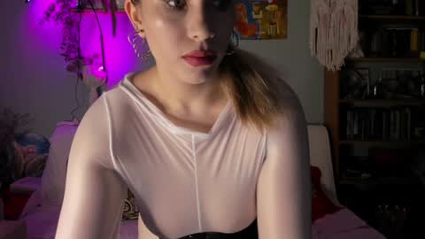 Olivia online show from January 30, 2025, 6:35 am