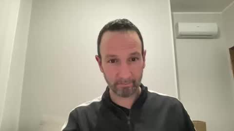 Snapshot of peppinslosqualo chatting on February 17, 2025, 7:31 pm peppinslosqualo online show from February 17, 2025, 7:31 pm