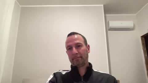 peppinslosqualo online show from March 8, 2026, 8:34 pm