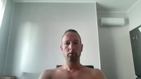 Snapshot of peppinslosqualo chatting on June 5, 2026, 4:41 am peppinslosqualo online show from June 5, 2026, 4:41 am