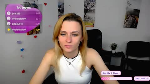 Snapshot of peppymia chatting on November 12, 2025, 7:53 am Mia online show from November 12, 2025, 7:53 am