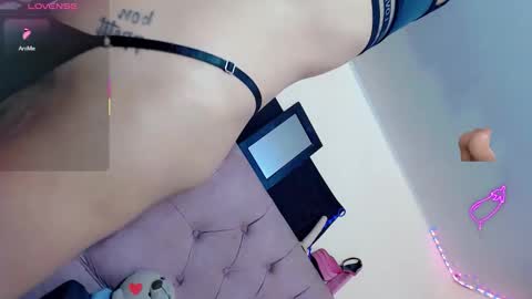 Catira Sexy99 online show from October 17, 2025, 4:48 am