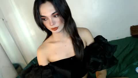 Snapshot of perfect_cum69 chatting on December 5, 2024, 12:41 am ronna babe online show from December 5, 2024, 12:41 am