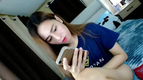 Snapshot of perfect_suckerqueen69 chatting on March 10, 2026, 8:14 pm Sweet Gwen online show from March 10, 2026, 8:14 pm