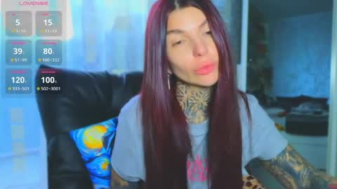 Snapshot of perfecttbaby77n chatting on May 15, 2026, 9:16 am Anna online show from May 15, 2026, 9:16 am