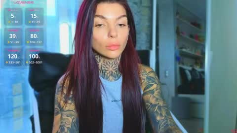 Snapshot of perfecttbaby77n chatting on May 19, 2026, 10:43 am Anna online show from May 19, 2026, 10:43 am