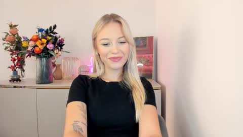 Cindy online show from September 10, 2025, 5:29 am