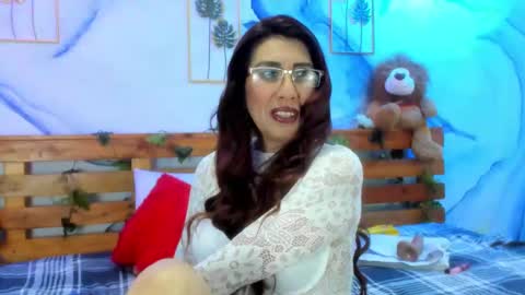 Perla Franco online show from December 18, 2024, 5:26 am