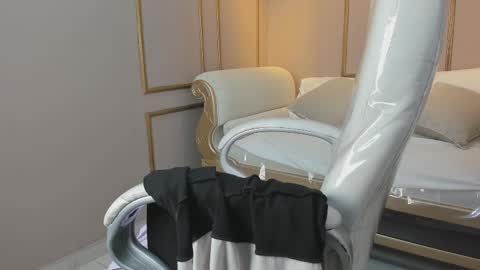 Snapshot of perlapreciosa chatting on February 8, 2026, 4:05 am PerlaPreciosa online show from February 8, 2026, 4:05 am