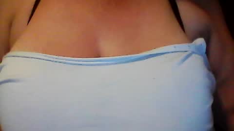 perlita070822 online show from July 9, 2026, 4:16 am