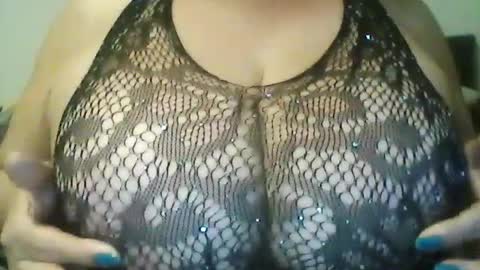 perlita070822 online show from July 15, 2026, 3:34 am