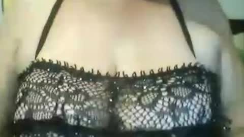 perlita070822 online show from July 17, 2026, 3:13 am