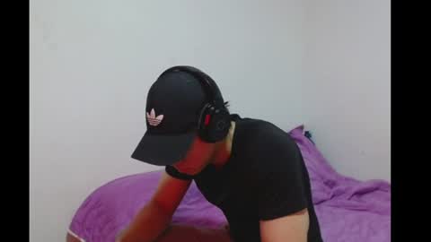 Snapshot of perseoricci chatting on June 22, 2026, 5:37 am perseoricci online show from June 22, 2026, 5:37 am