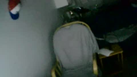 Snapshot of perver696969 chatting on March 4, 2025, 5:32 am sex adicted online show from March 4, 2025, 5:32 am