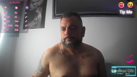 Snapshot of perverseveteranmanxxx chatting on June 14, 2026, 2:24 am Carlos online show from June 14, 2026, 2:24 am