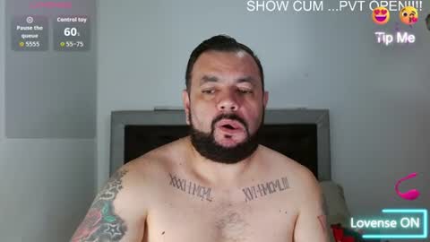 Snapshot of perverseveteranmanxxx chatting on July 11, 2026, 2:25 am Carlos online show from July 11, 2026, 2:25 am