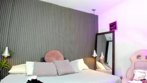 Lizza online show from February 25, 2026, 11:42 am