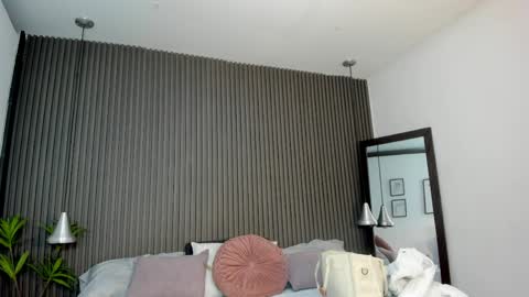 Lizza online show from April 10, 2026, 11:04 am