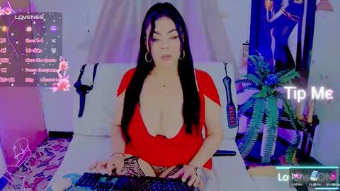 Snapshot of pervertmom_ chatting on September 19, 2025, 2:35 am ESMERALDA online show from September 19, 2025, 2:35 am
