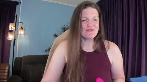 Snapshot of pessimistically_optimistic chatting on March 15, 2026, 12:00 pm Kelly online show from March 15, 2026, 12:00 pm