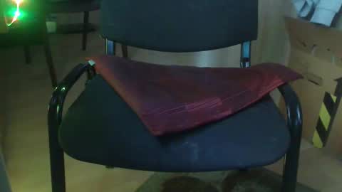 peta000007 online show from November 6, 2025, 2:07 pm