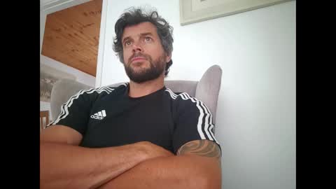 Snapshot of pete_le_meat chatting on June 11, 2026, 8:23 am pete_le_meat online show from June 11, 2026, 8:23 am