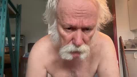Snapshot of peter4443 chatting on April 12, 2026, 2:11 pm peter4443 online show from April 12, 2026, 2:11 pm