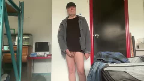 Snapshot of peter4443 chatting on May 25, 2026, 12:55 pm peter4443 online show from May 25, 2026, 12:55 pm