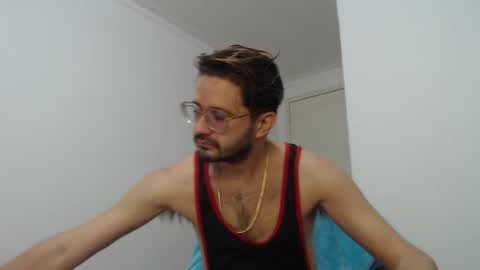 Snapshot of peter_x_annaud chatting on September 20, 2025, 11:44 am FELIPE online show from September 20, 2025, 11:44 am