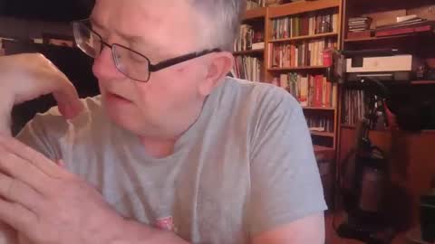 Snapshot of peterinohio57 chatting on May 29, 2026, 11:30 am peterinohio57 online show from May 29, 2026, 11:30 am