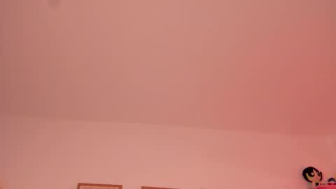 Im Rosse but u can call me Rossie or Rosita . online show from December 22, 2025, 1:08 pm