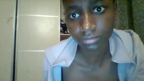 Snapshot of petite_ariana chatting on May 16, 2026, 7:45 pm ariana online show from May 16, 2026, 7:45 pm