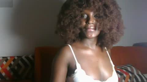 Snapshot of petite_asshley1 chatting on June 12, 2026, 5:06 am Ashley online show from June 12, 2026, 5:06 am