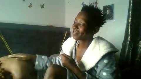 Snapshot of petite_queen69 chatting on June 11, 2026, 3:10 pm petite_queen69 online show from June 11, 2026, 3:10 pm